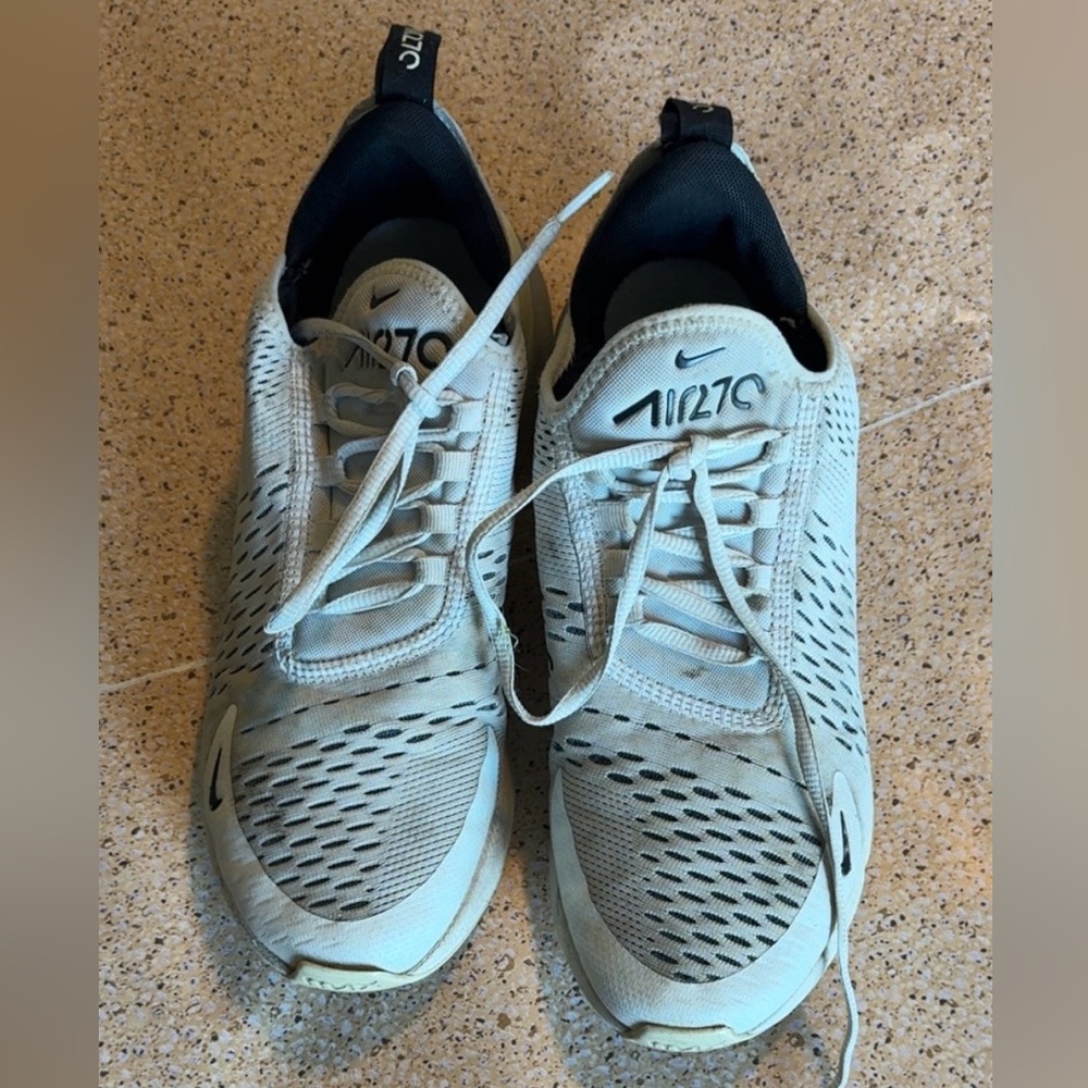 Nike Air Zoom White and Black Running Shoes